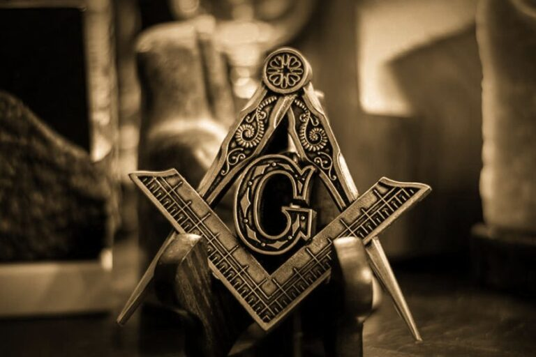  Classic masonic symbols representing geometry and disciplined planning used by historic secret societies.
